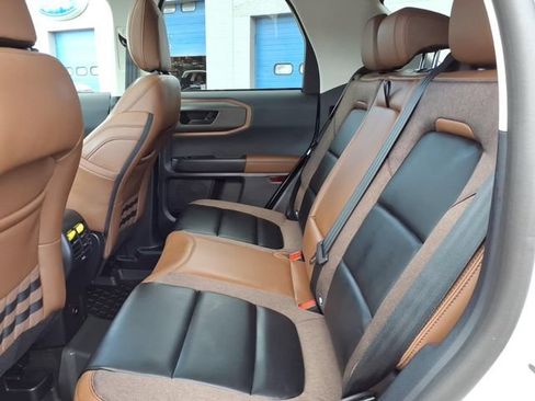 Used 2025 Ford Bronco Sport Outer Banks w/ Outer Banks Tech Package+ AWD/4WD image 12