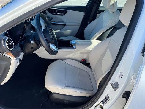 Used 2024 Mercedes-Benz C 300 4MATIC Sedan image 9