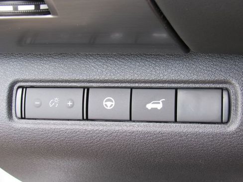 New 2026 Nissan Pathfinder Rock Creek AWD/4WD image 30