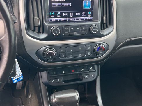 Used 2018 GMC Canyon SLE w/ SLE Convenience Package image 19