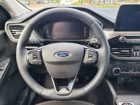Used 2023 Ford Escape Active AWD/4WD image 17