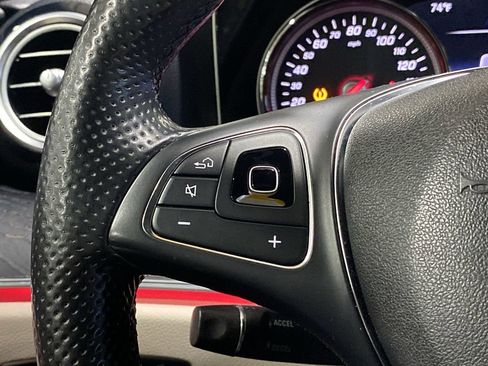 Used 2017 Mercedes-Benz E 300 image 11