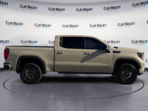 Used 2022 GMC Sierra 1500 AT4 w/ Sierra Safety Plus Package image 6