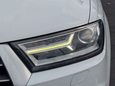 Used 2019 Audi Q7 2.0T Premium w/ Convenience Package image 13