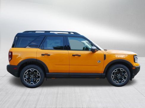 Used 2026 Ford Bronco Sport Outer Banks w/ Outer Banks Tech Package+ AWD/4WD image 8