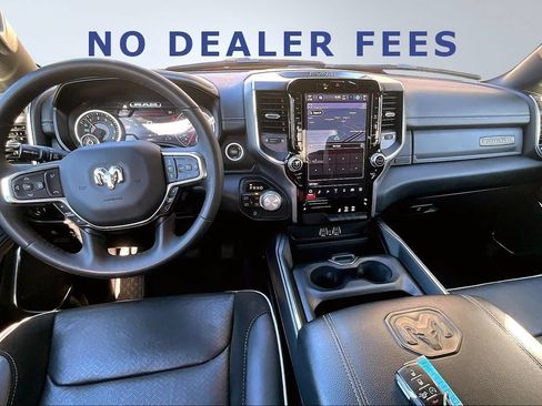 Used 2025 RAM 1500 Laramie AWD/4WD image 8