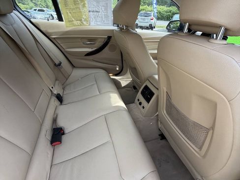 Used 2014 BMW 328i xDrive Sedan AWD/4WD image 16