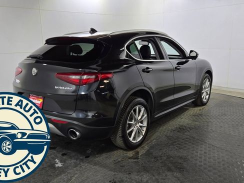 Used 2018 Alfa Romeo Stelvio Ti image 10