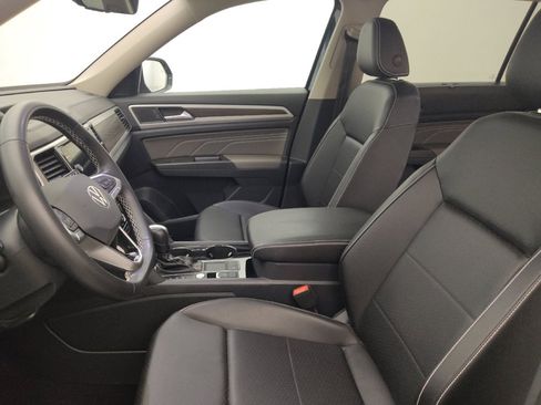 Used 2023 Volkswagen Atlas SE FWD image 17