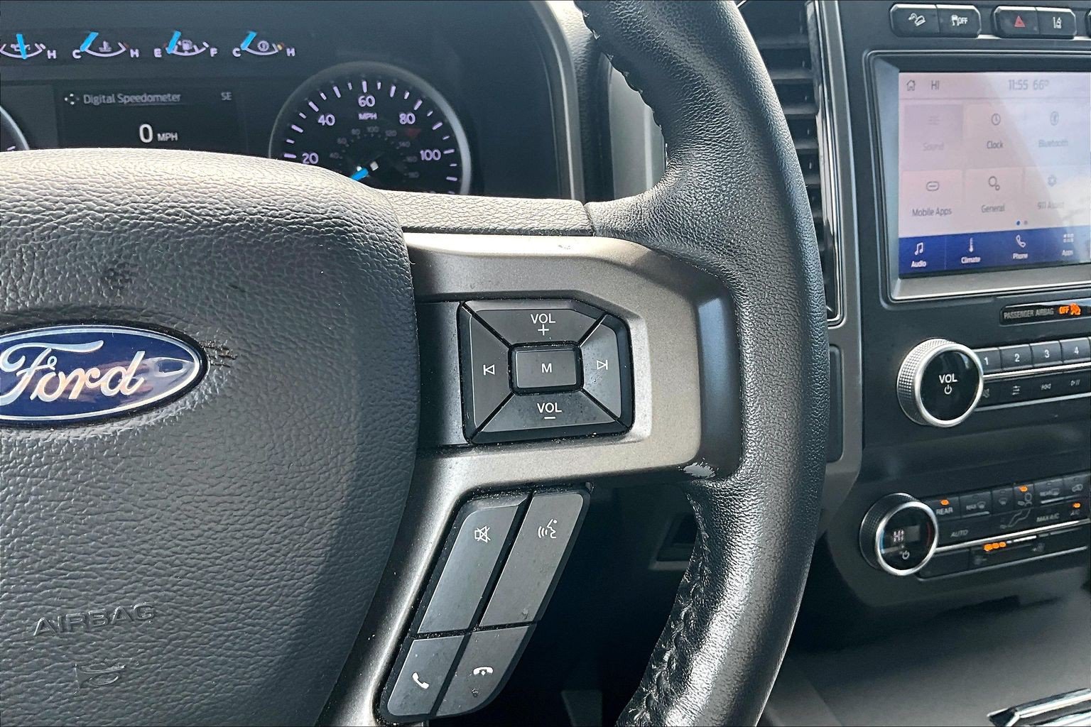 Used 2020 Ford Expedition XLT w/ Equipment Group 201A AWD/4WD image 12