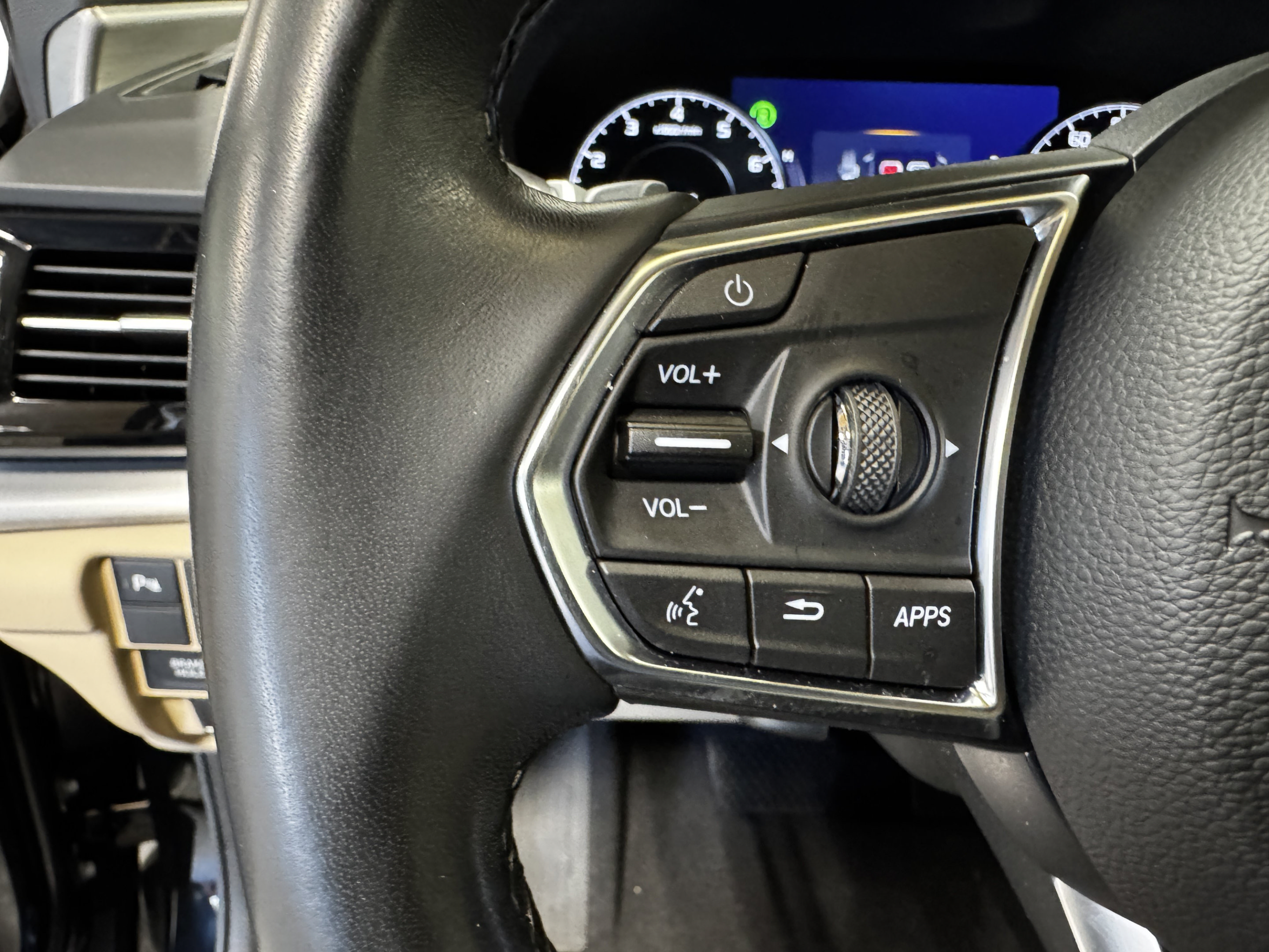 Used 2024 Acura RDX w/ Technology Package AWD/4WD image 19