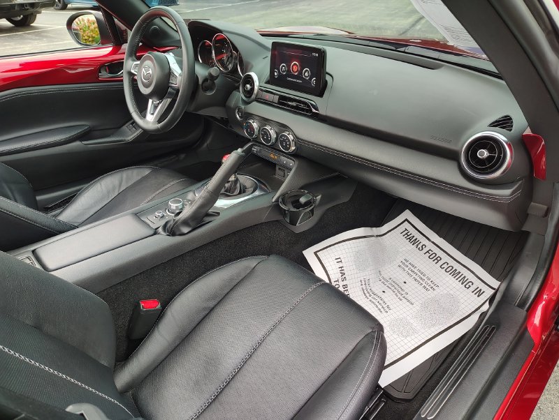 Used 2022 MAZDA MX-5 Miata RF Grand Touring RWD image 21
