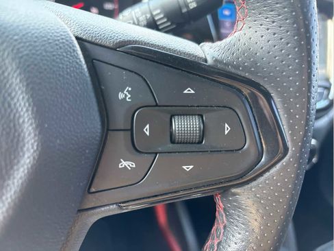 Used 2021 Chevrolet TrailBlazer RS w/ Convenience Package image 26