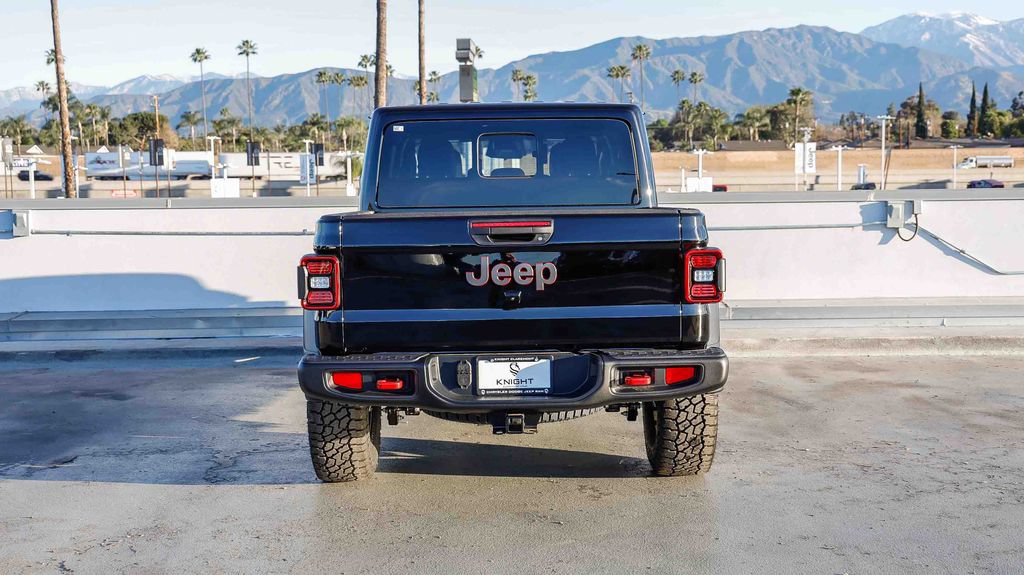 New 2026 Jeep Gladiator Rubicon w/ Steel Bumper Group AWD/4WD image 8