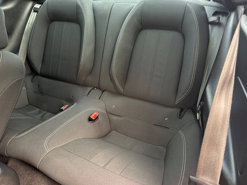 Used 2020 Ford Mustang Coupe RWD image 12