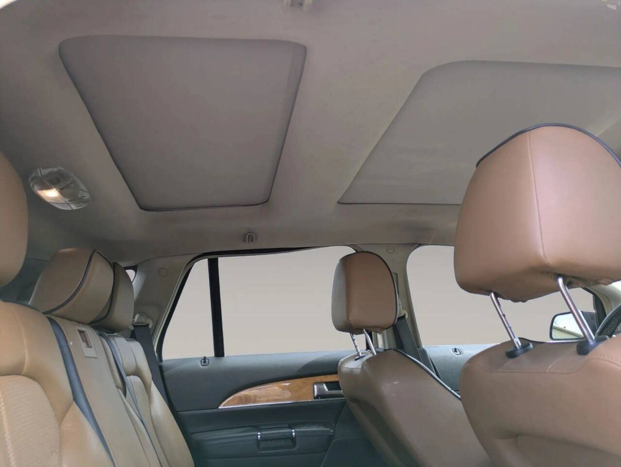 Used 2012 Lincoln MKX AWD image 31