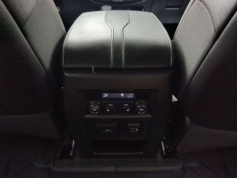 Used 2023 Chevrolet Traverse Premier w/ Redline Edition AWD/4WD image 29