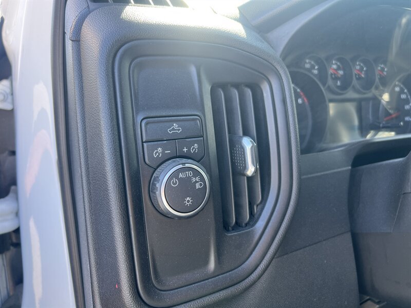 Used 2020 Chevrolet Silverado 2500 W/T w/ WT Convenience Package RWD image 16