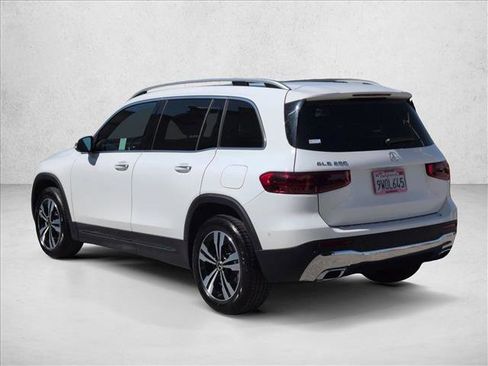 Certified 2026 Mercedes-Benz GLB 250 image 8