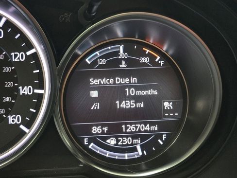 Used 2017 MAZDA CX-9 Signature AWD/4WD image 25