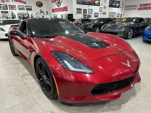 Used 2015 Chevrolet Corvette Stingray Coupe image 4