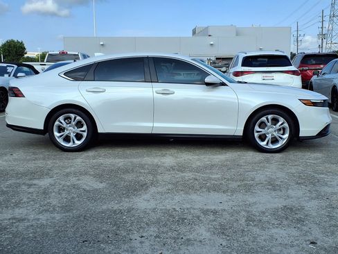 Certified 2023 Honda Accord LX image 24