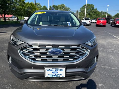 Used 2024 Ford Edge Titanium AWD/4WD image 2