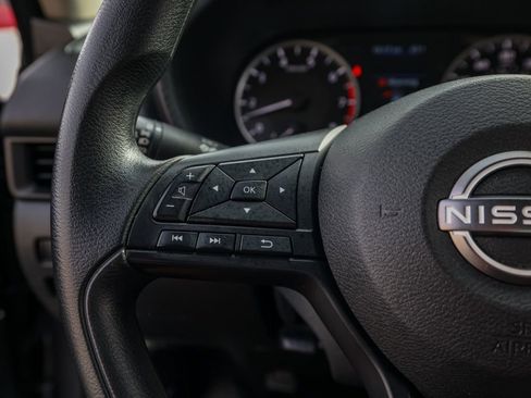 Used 2024 Nissan Sentra S image 25