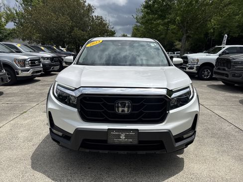 Used 2023 Honda Ridgeline RTL-E image 2