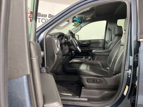 Used 2019 GMC Sierra 1500 SLT w/ SLT Premium Package image 3