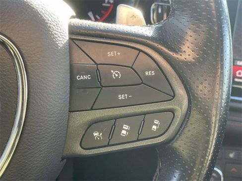 Used 2023 Dodge Durango GT image 25