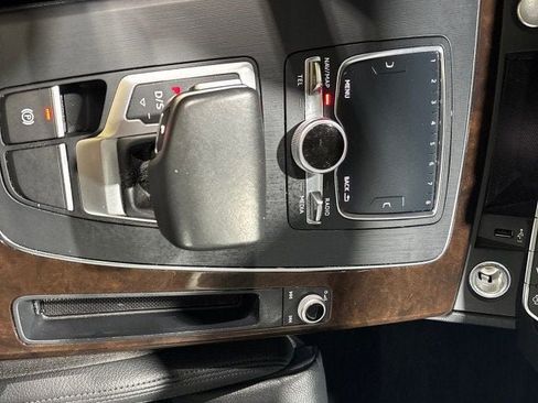 Used 2018 Audi Q5 2.0T Premium Plus w/ Premium Plus Package image 15