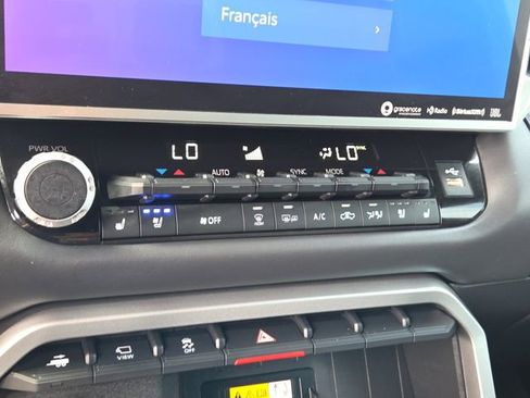 Used 2024 Toyota Tundra Platinum image 21