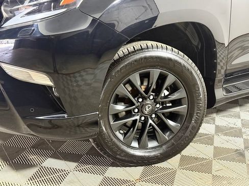 Used 2021 Lexus GX 460 Premium w/ Premium Package AWD/4WD image 2