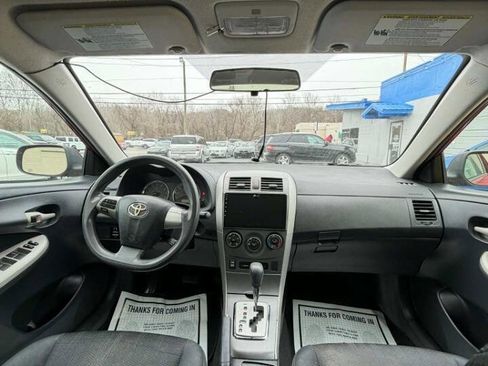 Used 2012 Toyota Corolla S image 14