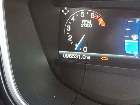 Used 2018 Ford Fusion Titanium image 22