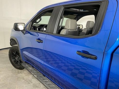 Used 2022 Chevrolet Silverado 1500 ZR2 w/ Technology Package image 45