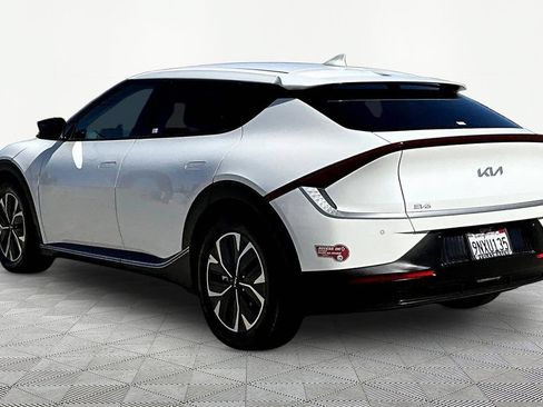 Used 2024 Kia EV6 Light RWD image 4