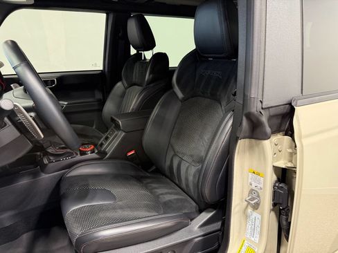 Used 2025 Ford Bronco Raptor AWD/4WD image 22
