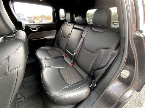 Used 2023 Jeep Compass Latitude w/ Convenience Group image 24