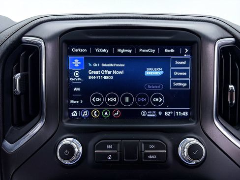 Used 2022 GMC Sierra 1500 AT4 w/ AT4 Premium Package AWD/4WD image 18