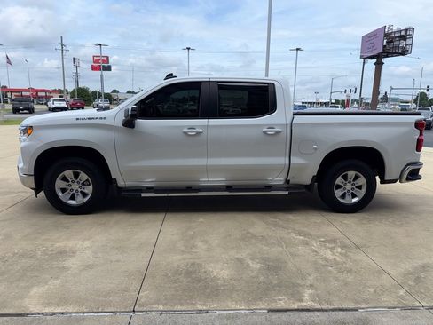 Used 2023 Chevrolet Silverado 1500 LT w/ Protection Package AWD/4WD image 6