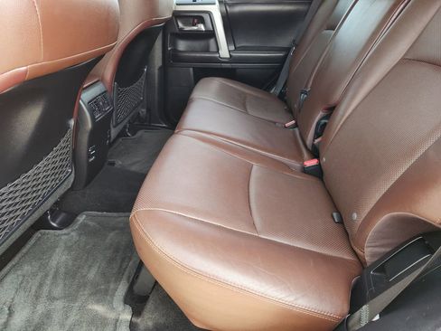 Used 2016 Toyota 4Runner Limited AWD/4WD image 30
