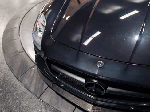 Used 2012 Mercedes-Benz SLS AMG Coupe image 24