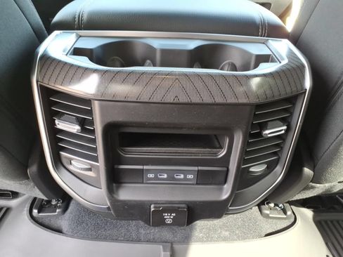 New 2026 RAM 1500 Big Horn AWD/4WD image 15