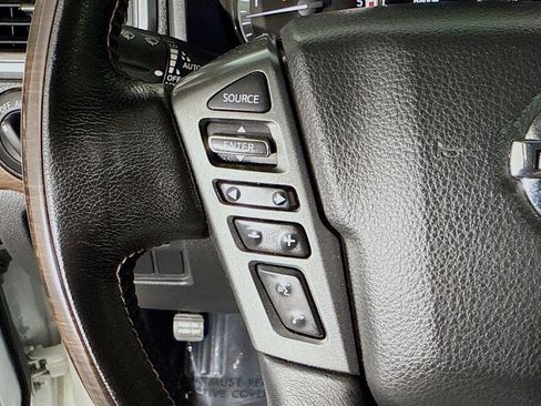 Used 2019 Nissan Titan Platinum Reserve w/ Platinum Utility Package AWD/4WD image 14