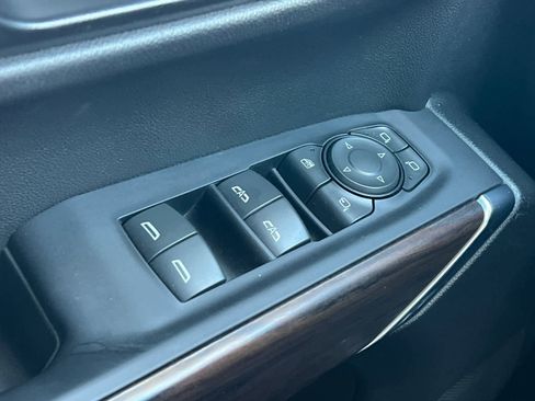 Used 2021 GMC Sierra 1500 SLT w/ SLT Convenience Package image 13