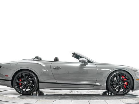 Used 2025 Bentley Continental GT Speed AWD/4WD image 54