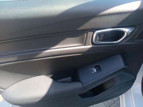 Used 2025 Acura Integra image 19