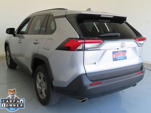 Used 2024 Toyota RAV4 XLE image 4